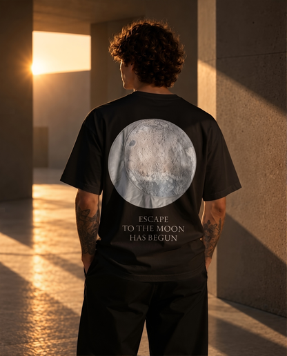 Moon - Oversize Graphic Shirt